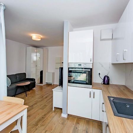 גדינייה Awanport Rentyear Apartments מראה חיצוני תמונה