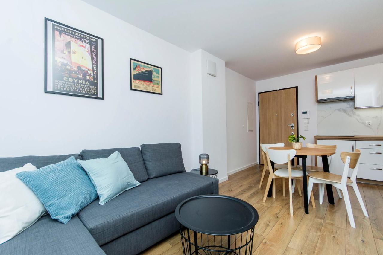גדינייה Awanport Rentyear Apartments מראה חיצוני תמונה